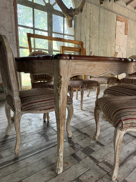 Provençal Dining table with pomogranate and brass ornaments~