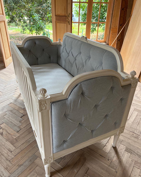 Louis XVI cot inspired by the Unfurling