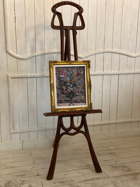 Easel inspired by the hunt