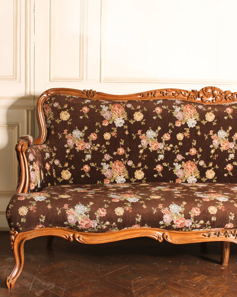 Sofa of significant Louis XV features, seating for five