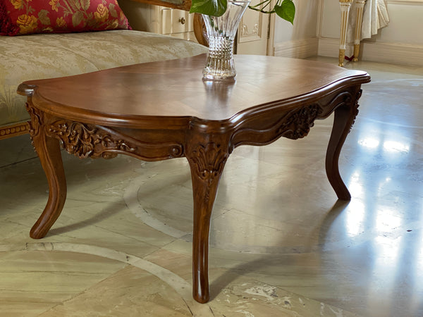 Louis XV centre table in petite proportions