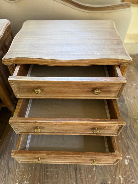 Country style Louis XVI Nightstand