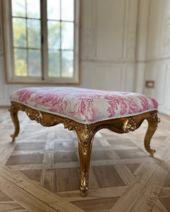 Tabouret with intense rococo carving