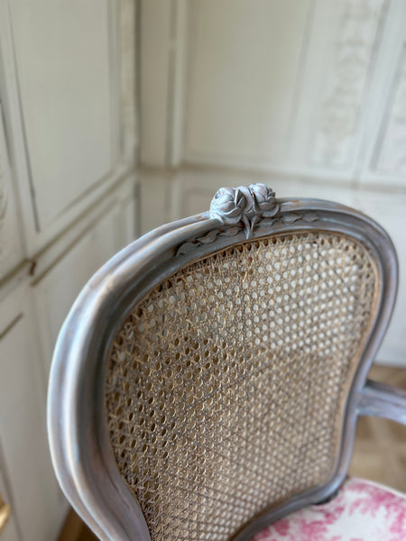 Elegant Country Louis XV Chair