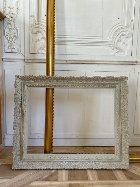 Frame inspired by an Old Painting