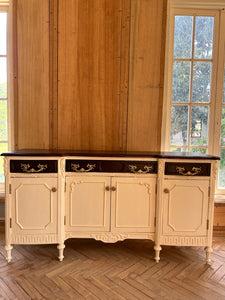 Louis XVI splendid commode