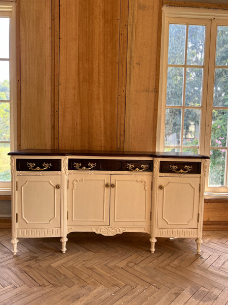 Louis XVI splendid commode