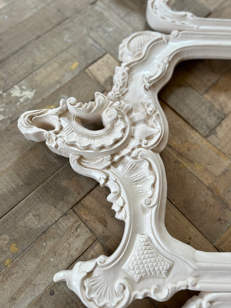 Rococo romantic frame