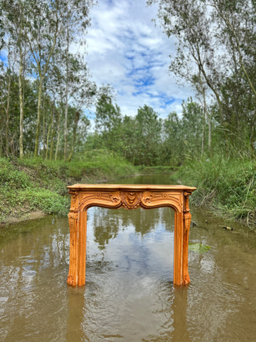 Exclusive Mantle in the style of Louis XV