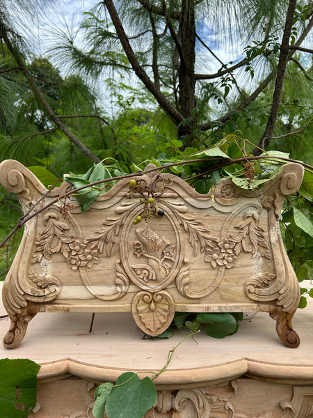 French Louis XV Carved Floor/ table Jardinière