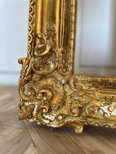Exceptional Louis XV frame inspired from an old Chateau~