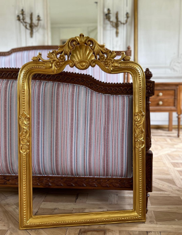 Louis XVI petite frame~