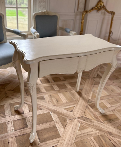 Elegant Louis XV console~