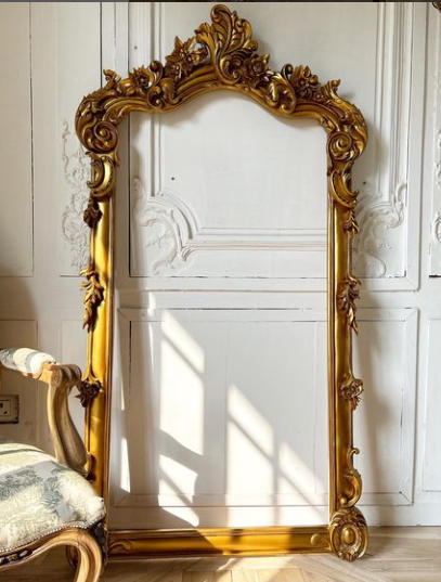 Surreal frame of Louis XV splendour