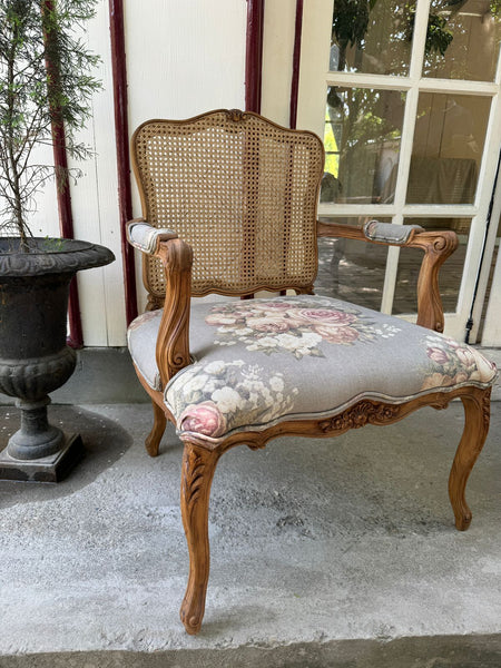 Louis XV Provençal fauteuil