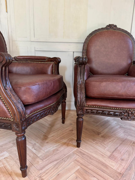 Louis XVI classic Bergère~