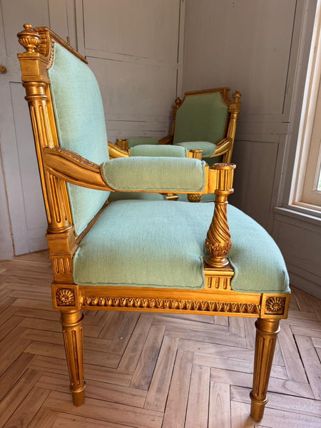 Louis XVI chair with intricate molding~