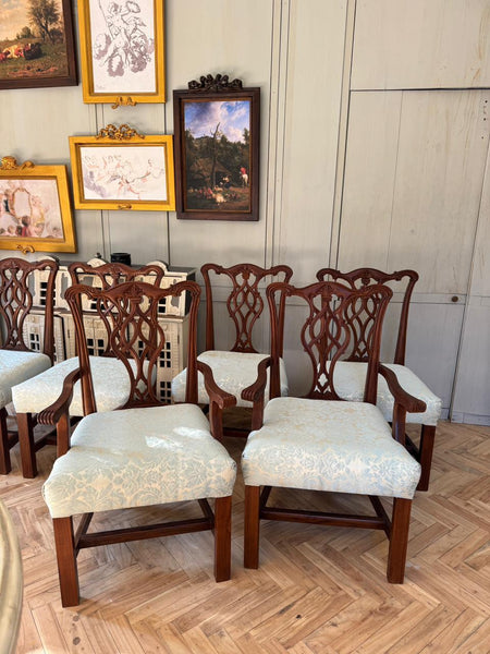 Chair~