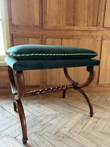 Elegant Window Bench~
