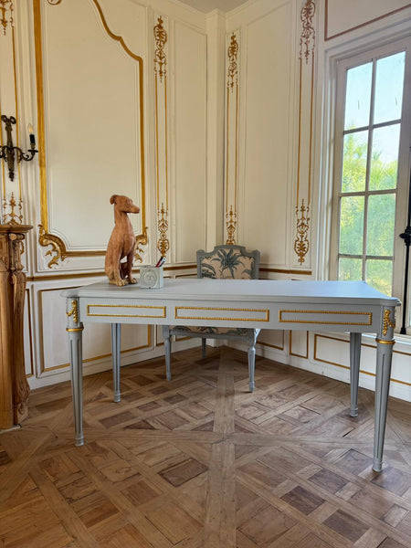 Louis XVI desk with restrained carving~