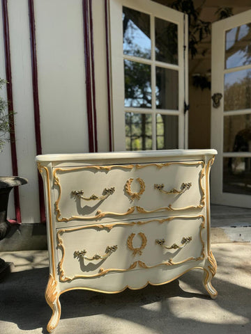 Petite Louis XV commode~