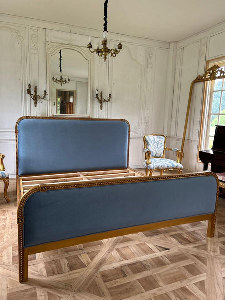 Classic upholstered bed with elegant carving~