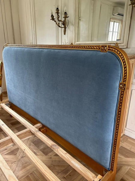 Classic upholstered bed with elegant carving~
