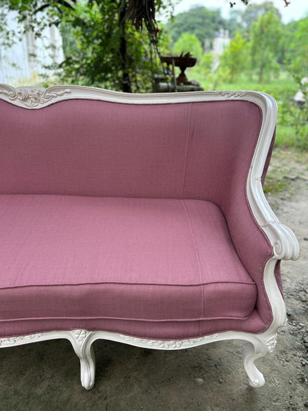 Elegant Louis XV bergere with sleek carving~