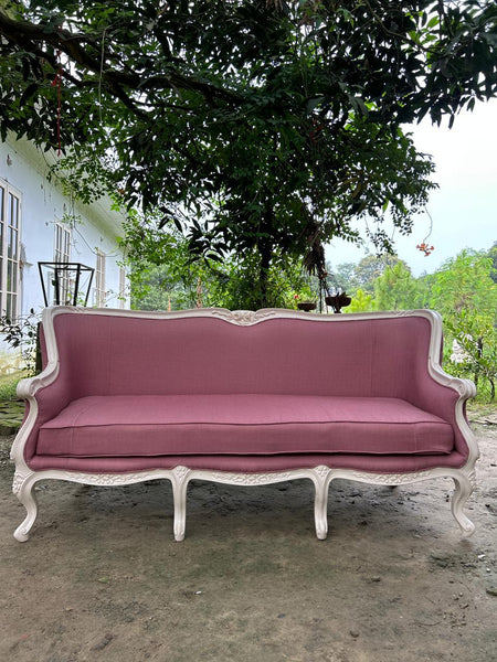Elegant Louis XV bergere with sleek carving~