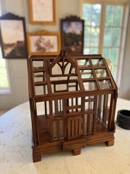 Classic Terrarium~