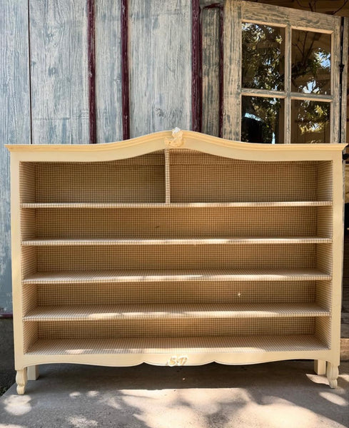 Wall shelf armoire with cherub~