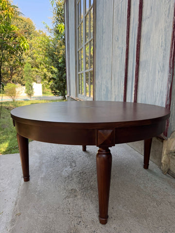 Elegant Round Center Table~