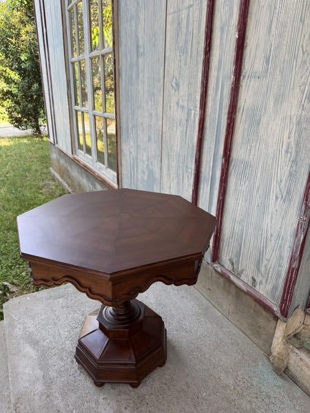 Georgian style side table in chestnut with subtle details~
