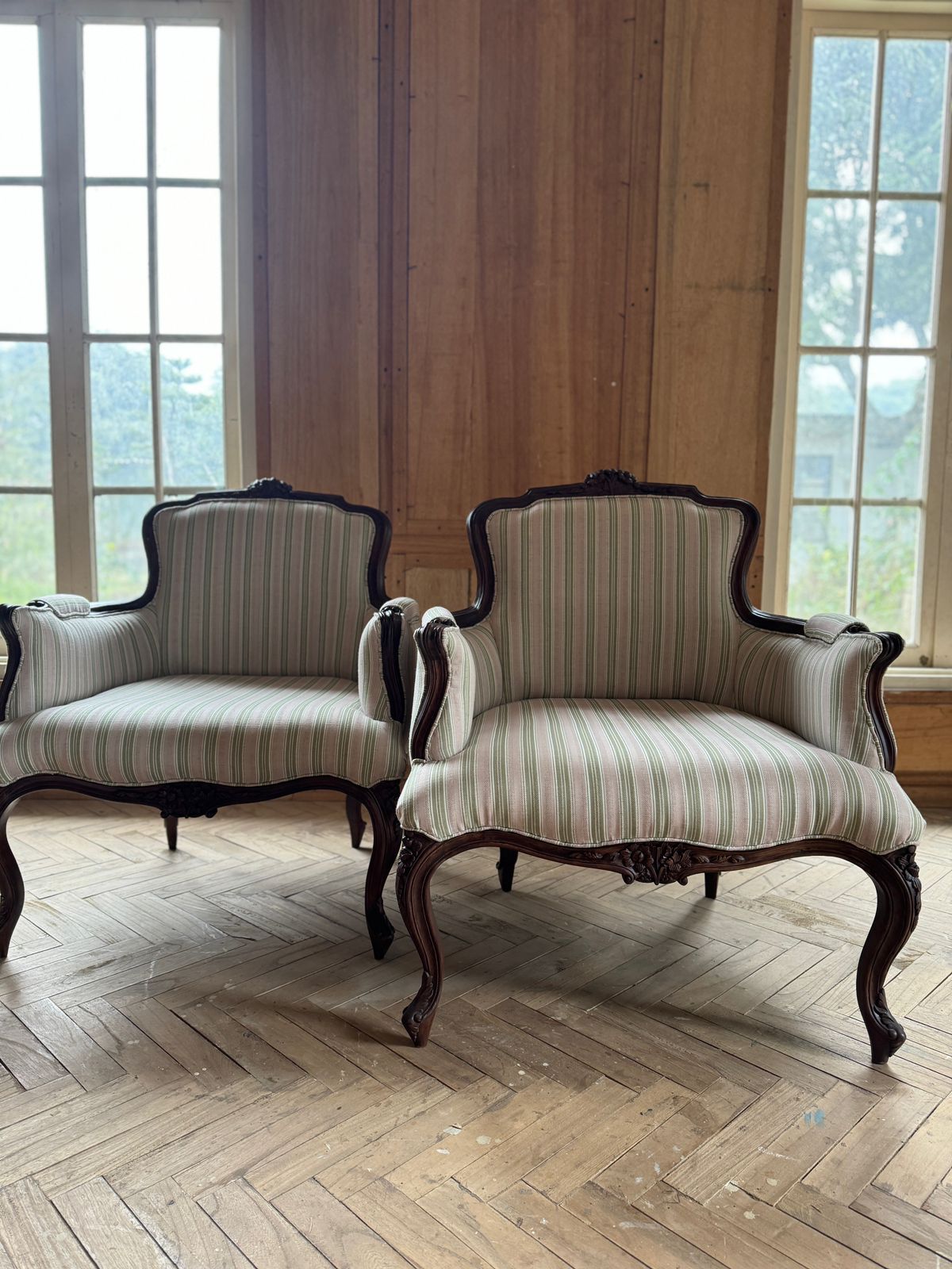 Louis XV petite Bergère~