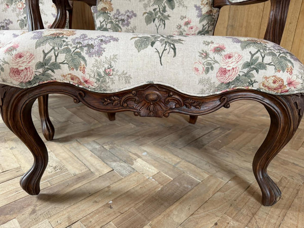 Louis XV fauteuil with naturalistic motif ~