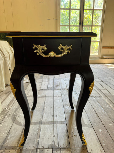 Elegant Louis XV SideTable / Night Stand