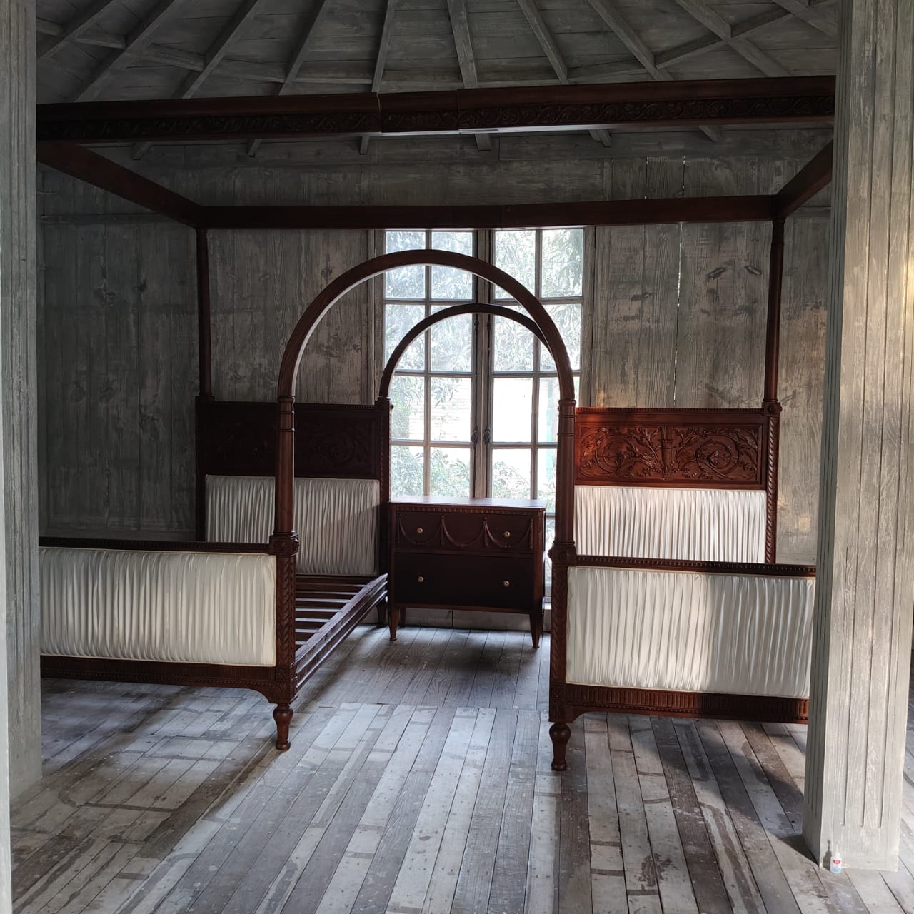 Louis XVI Canopy bed with silk panels~