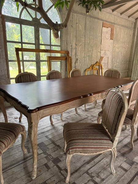 Provençal Dining table with pomogranate and brass ornaments~