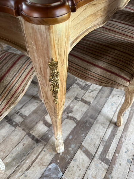 Provençal Dining table with pomogranate and brass ornaments~
