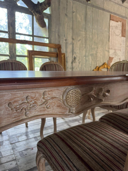 Provençal Dining table with pomogranate and brass ornaments~