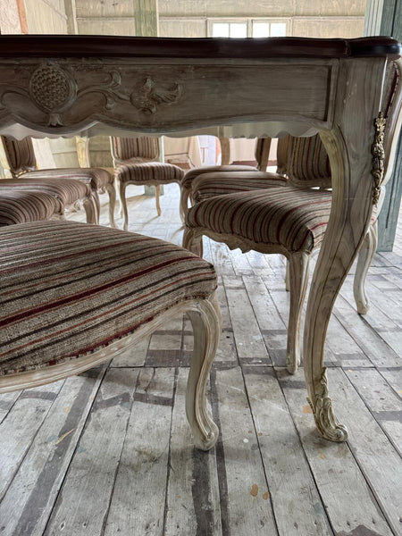 Provençal Dining table with pomogranate and brass ornaments~