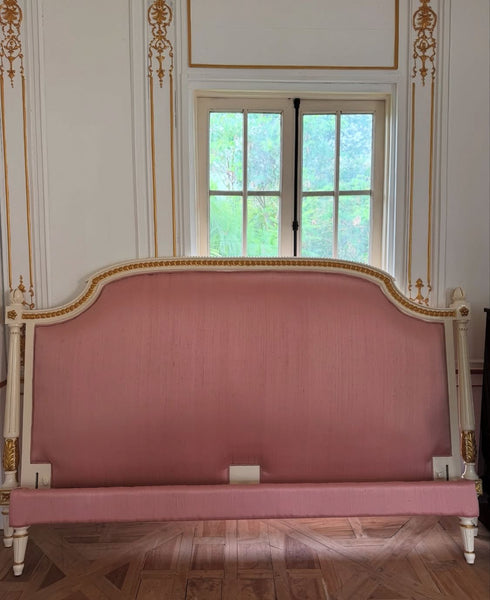 Delicate Louis XVI bed~