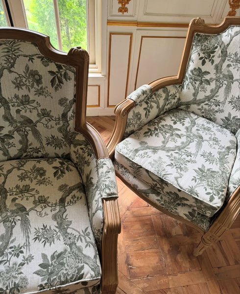 Louis XVI square back bergère