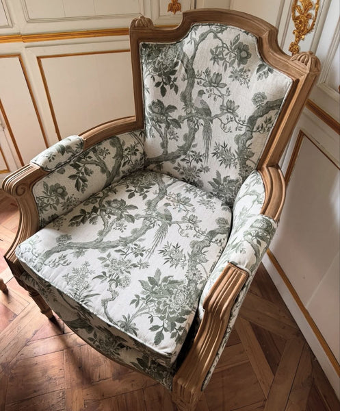 Louis XVI square back bergère