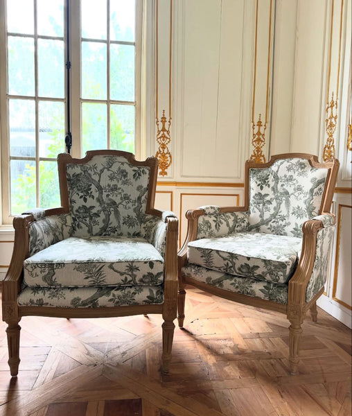 Louis XVI square back bergère