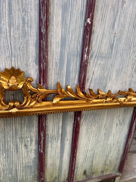 Elegant Louis XVI frame with foliage~