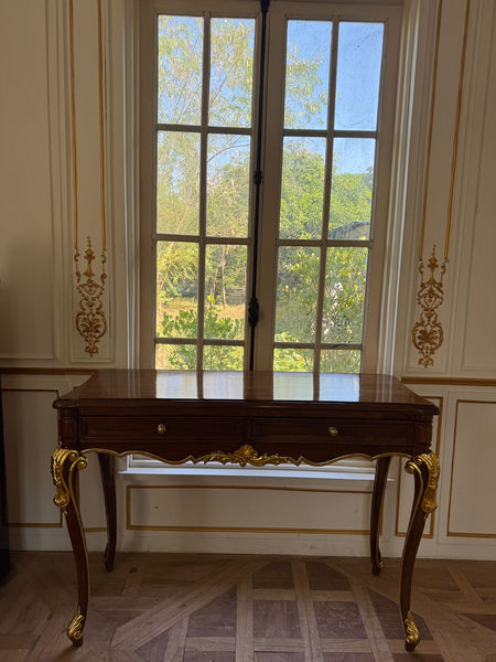 Louis XV console with gold leafing~