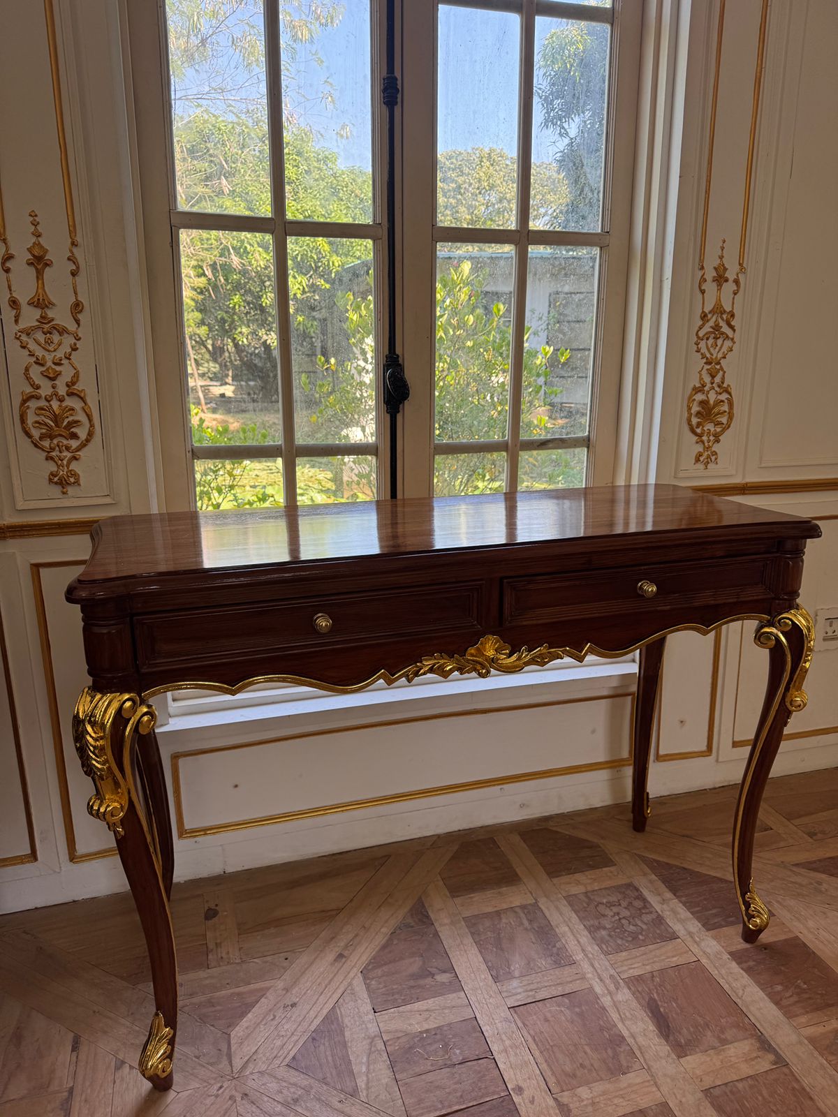 Louis XV console with gold leafing~