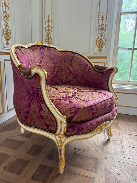Louis XV Bergère with dramatic curve~