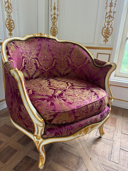 Louis XV Bergère with dramatic curve~